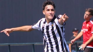 El Sevilla cierra el fichaje de un goleador prometedor