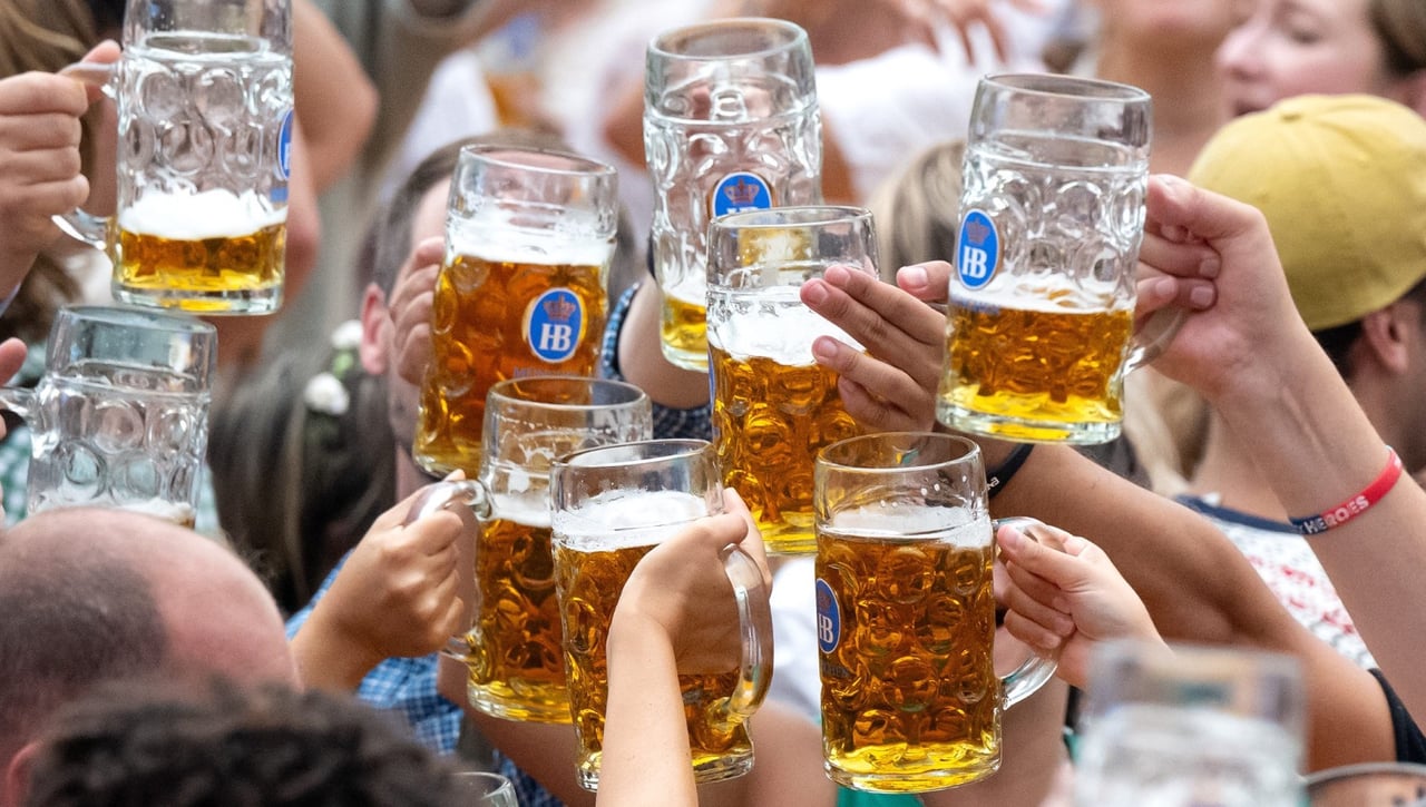 Kiko Rivera será 'alemán' por un día en el Oktoberfest de Sevilla