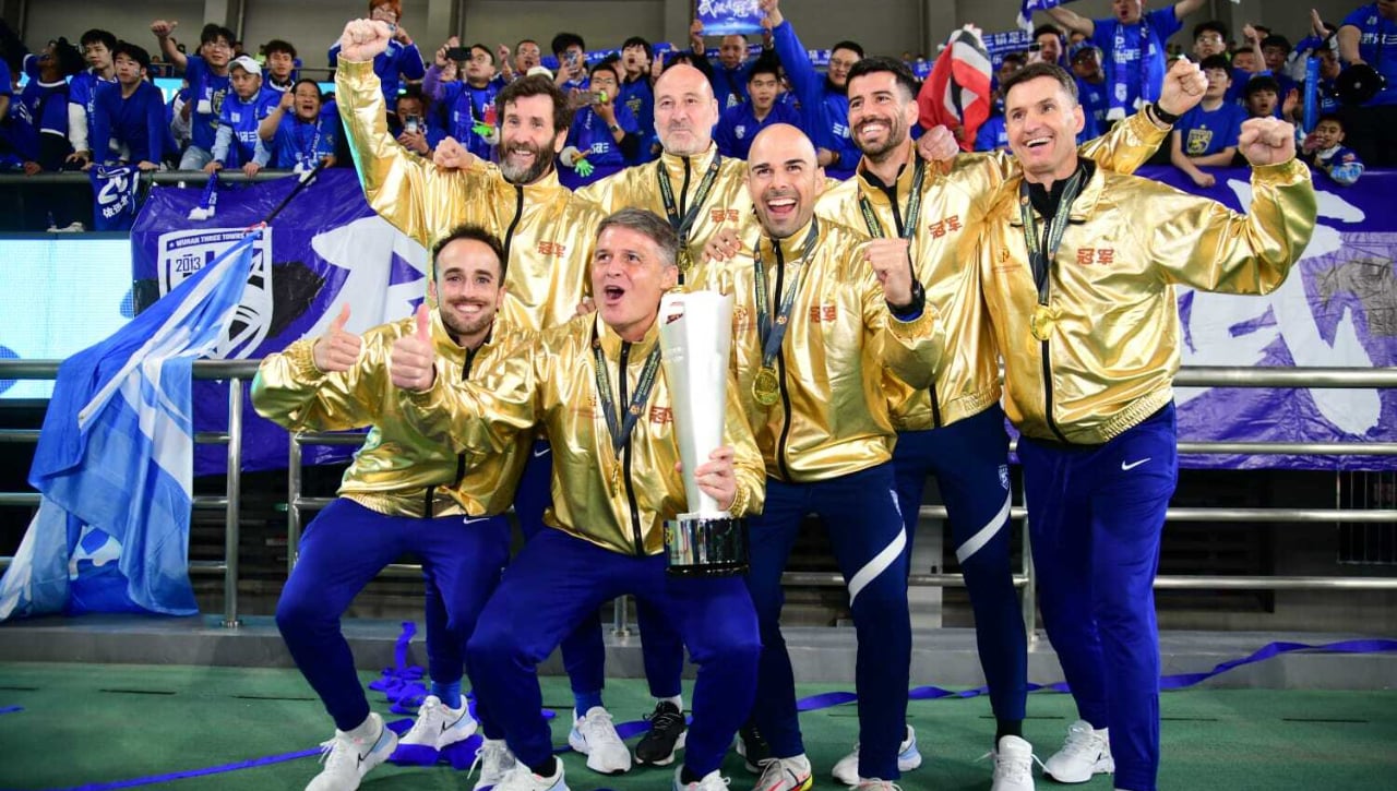 Tras hacer historia en China, el Wuhan Three Towns destituye a Pedro Morilla 