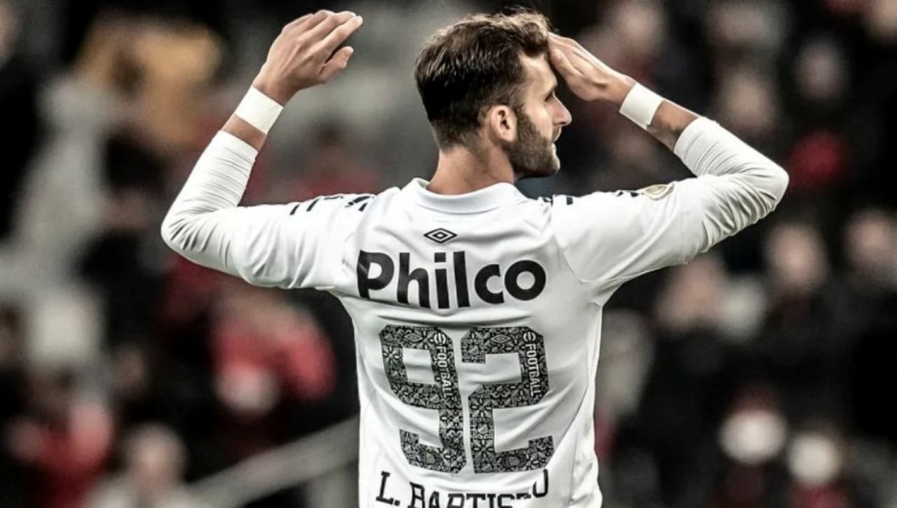 El precio y todas las cifras del fichaje de Leo Baptistao por la UD Almería