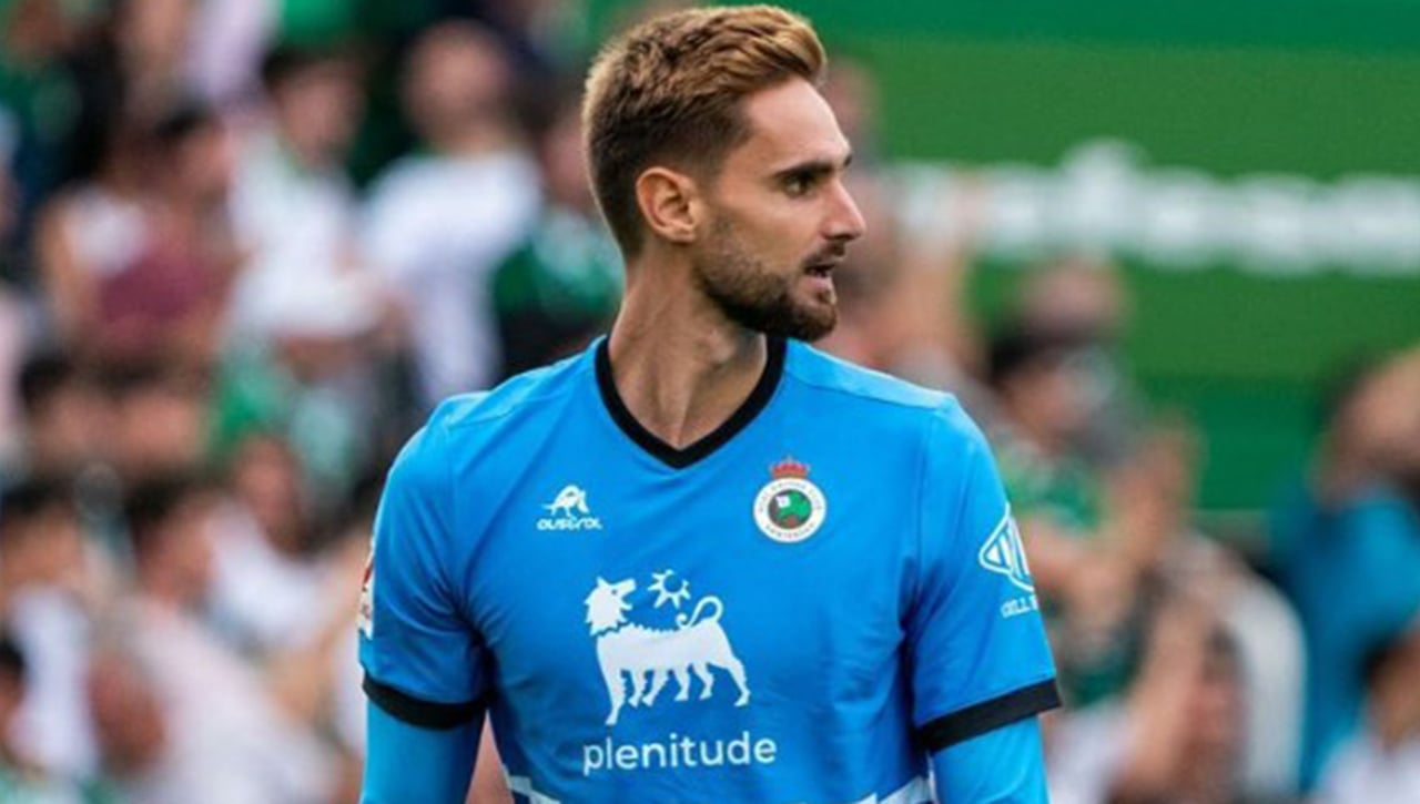 El Athletic lo dejó escapar gratis y ahora es el mejor portero de Segunda