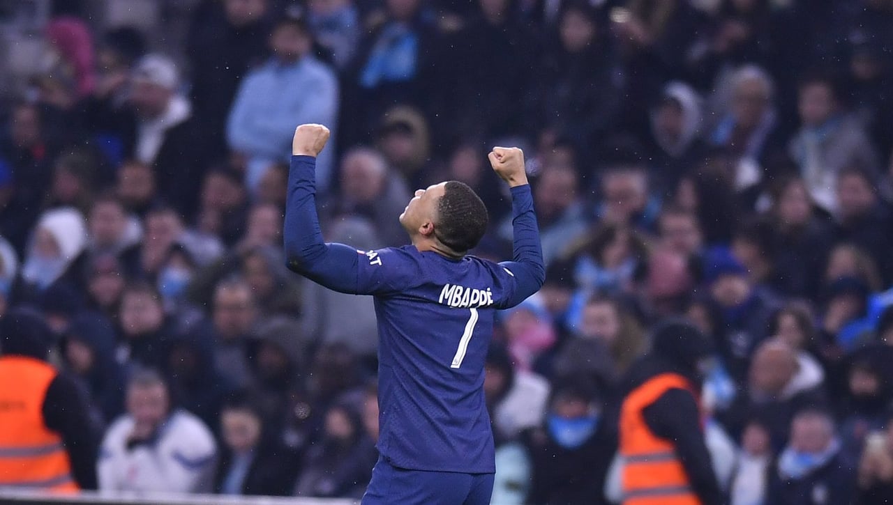 Informan del fichaje de Mbappé pero se arrepienten al momento