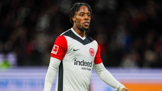 El Niza adelanta al Sevilla por Elye Wahi: tiene un acuerdo con el jugador pero no con el Eintracht