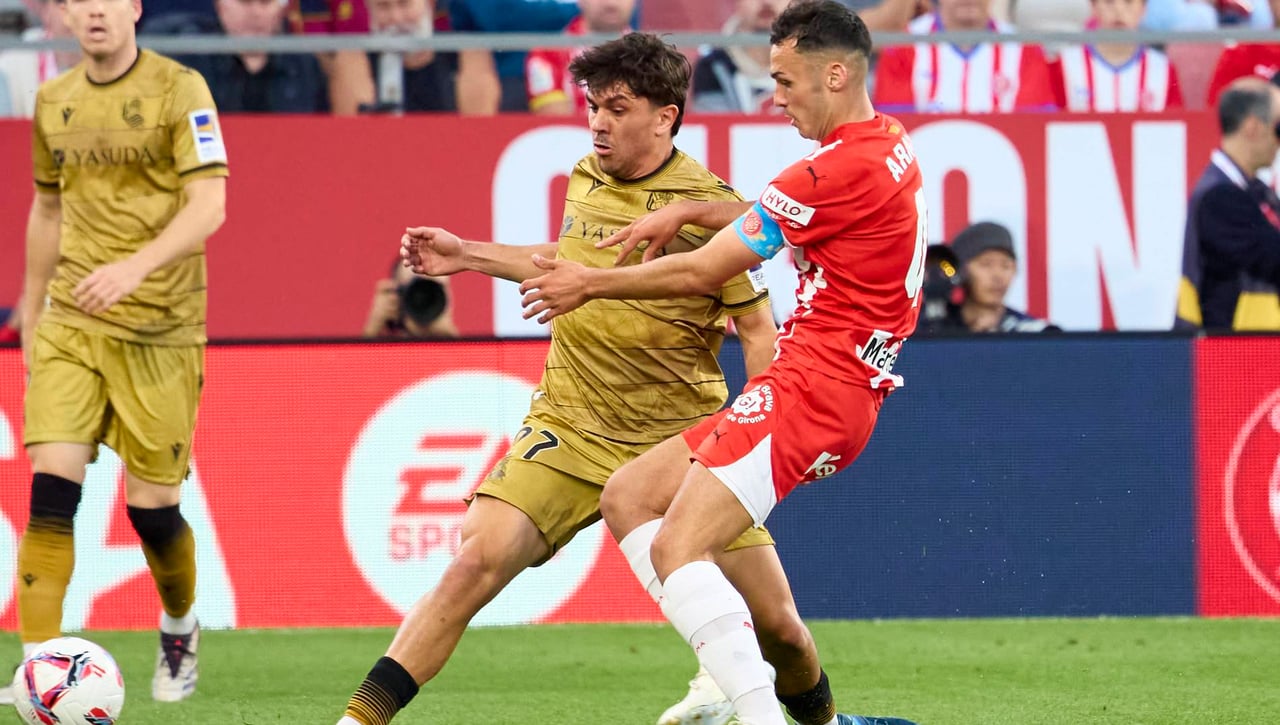 Aramburu ya brilla con la camiseta de la Real Sociedad