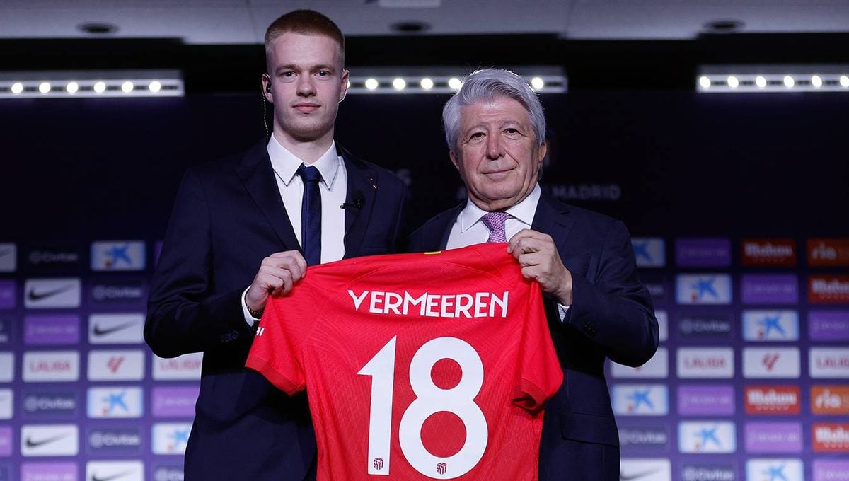 Vermeeren llega al Atlético de Madrid con mensaje a Simeone y aviso de Cerezo
