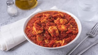 El bar sevillano donde sirven la mejor carne con tomate