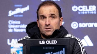 Arrasate ficha a "un central para muchos años" y analiza la irregularidad de Osasuna