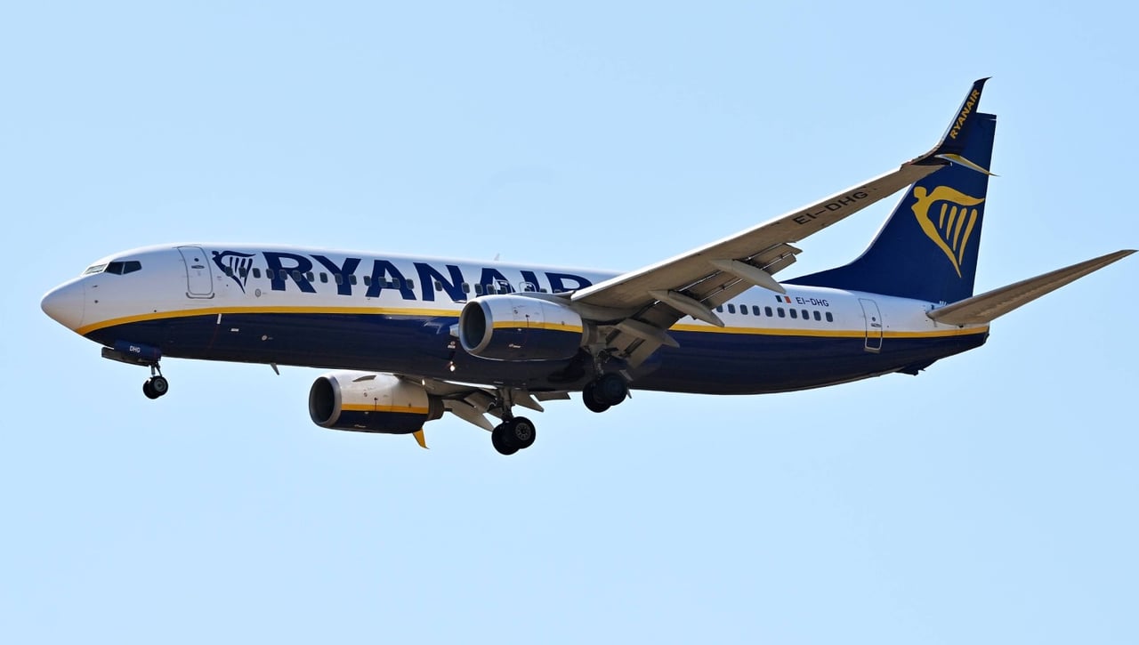 Menos vuelos de Ryanair pero más equipaje gratis