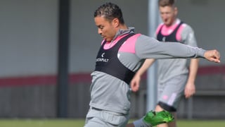 La afición del Rayo 'se mofa' de Raúl de Tomás