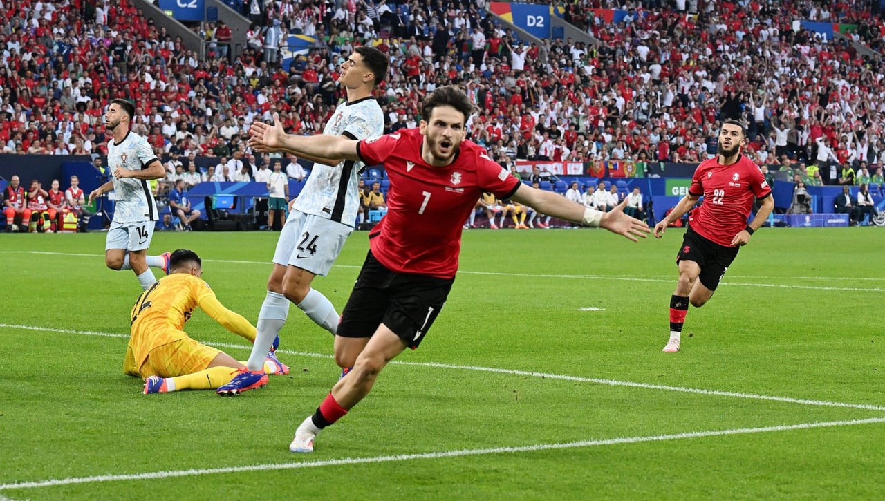 Georgia 2-0 Portugal: hace historia, desquicia a Cristiano Ronaldo y se cita con España