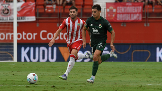 Almería 2-3 Racing de Santander: José Alberto va muy en serio