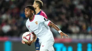 Ya aparecen los primeros clubes interesados en Idumbo