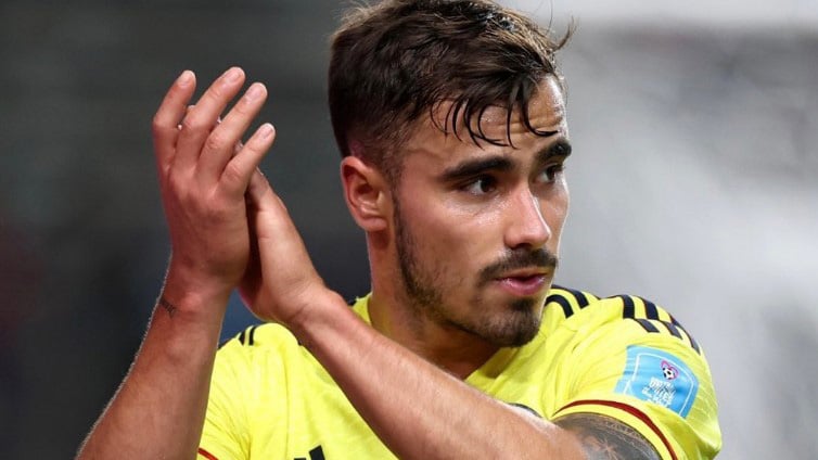 Tomás Ángel da el 'sí, quiero' al Sevilla: "Me encantaría jugar allí"