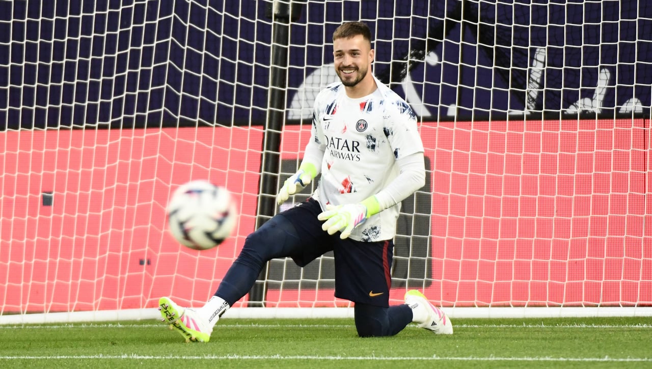 Apuesta por el fichaje Arnau Tenas