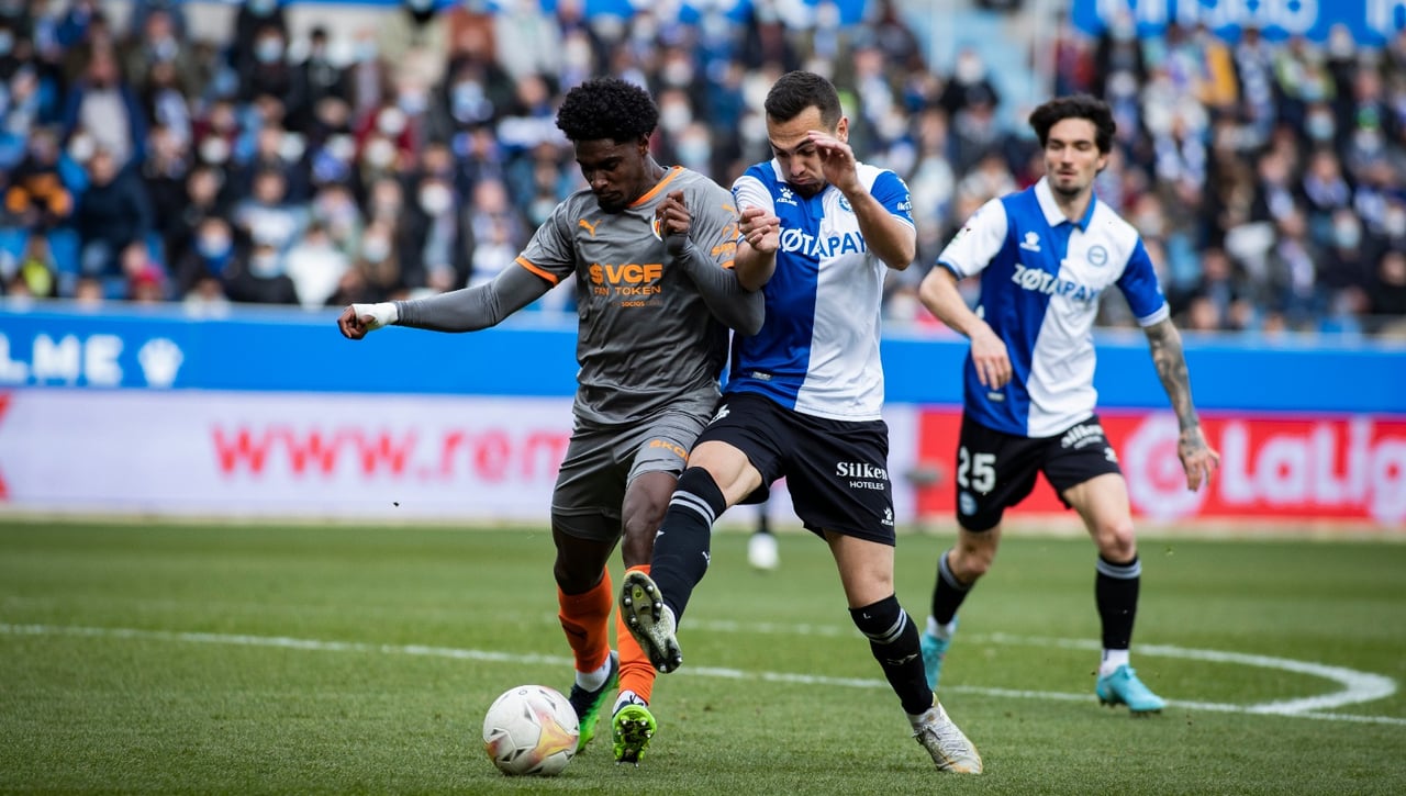 El Cádiz supera la oferta del Valladolid