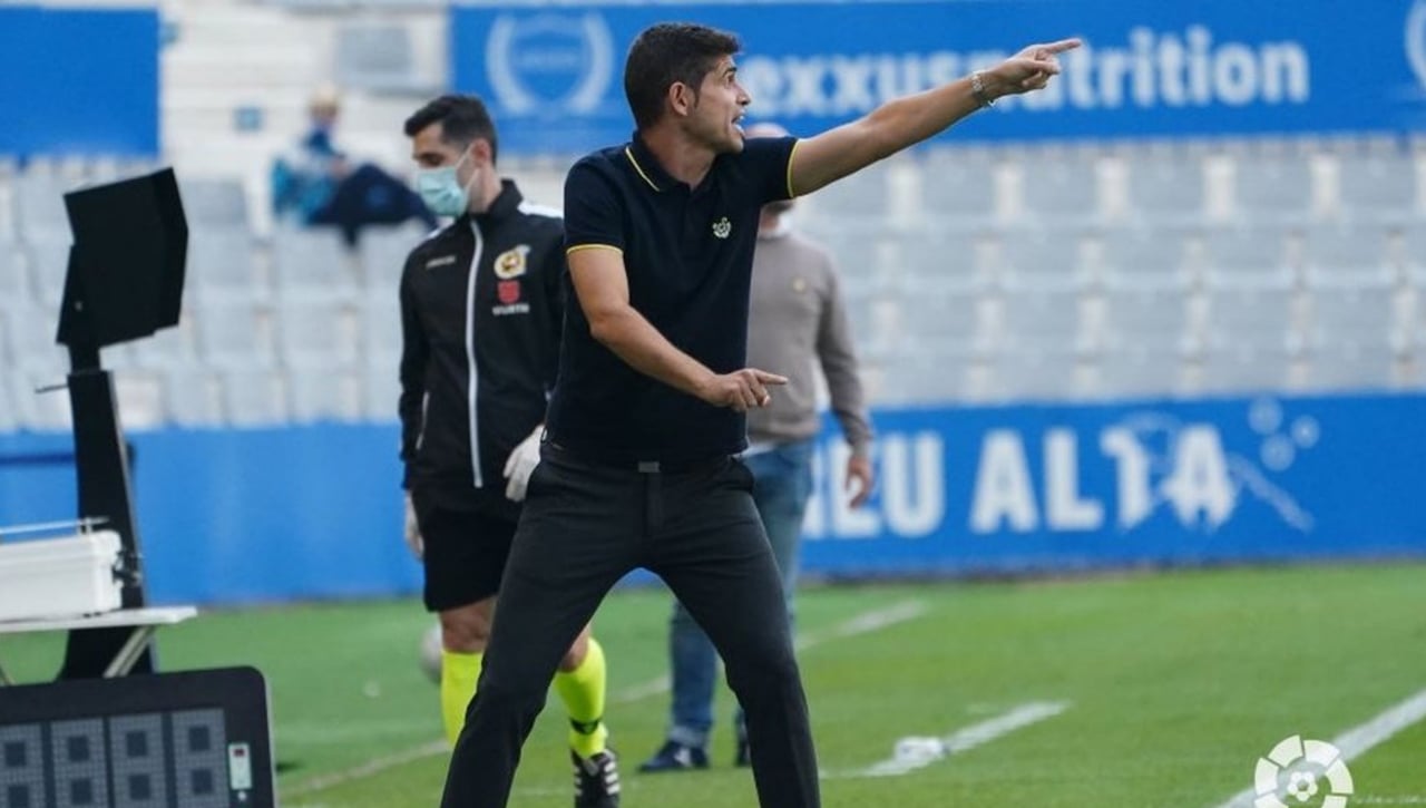 Antonio Hidalgo coge las riendas del Sevilla Atlético