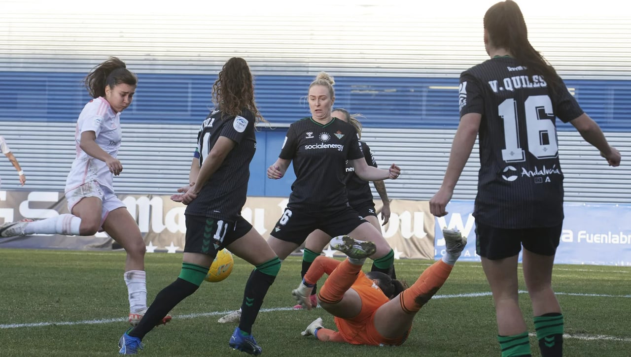 El Betis agrava su depresión en Madrid (3-1)