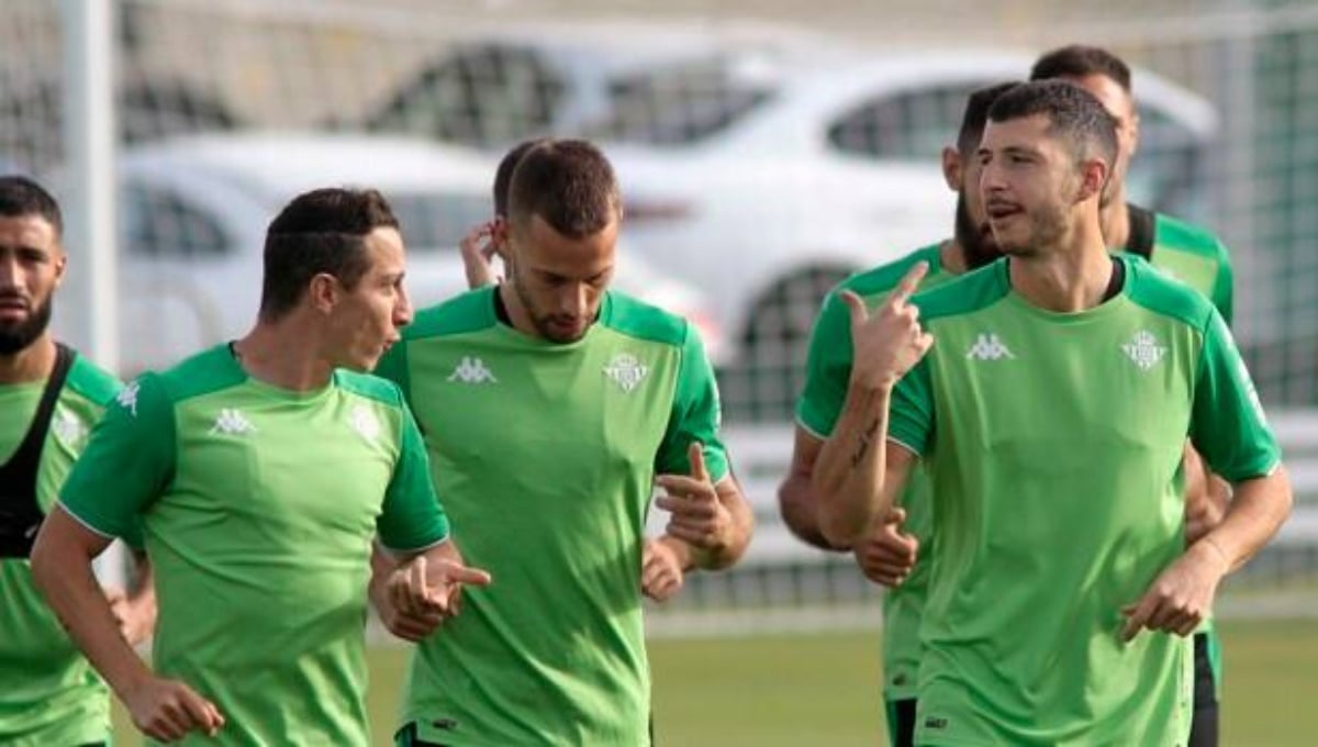 El plan estratégico del Betis con Andrés Guardado, Guido Rodríguez y Sergio Canales