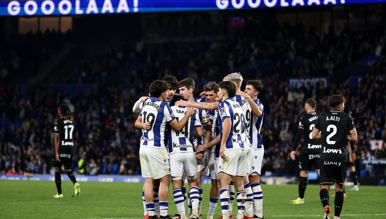 La Real Sociedad tiene defensa para rato