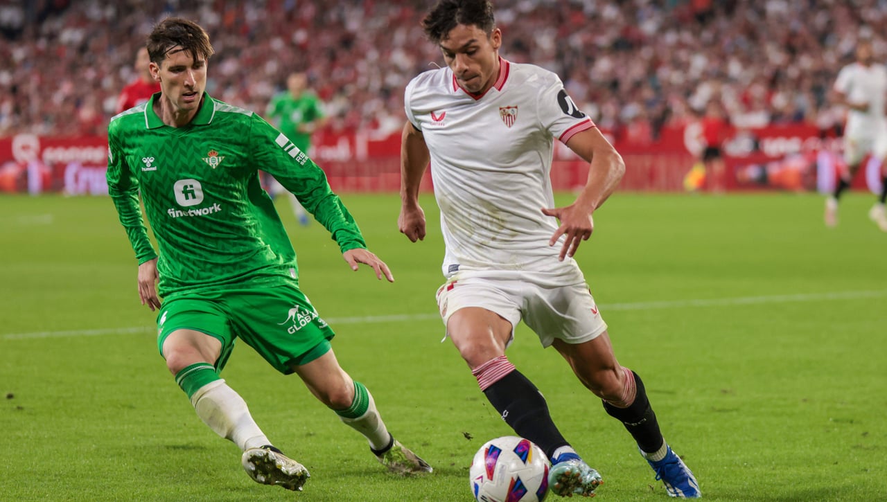 Los planes de salida de Óliver Torres en enero