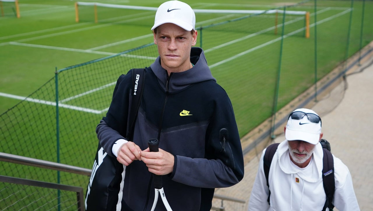 Sinner le da una preocupación extra a Alcaraz y Djokovic