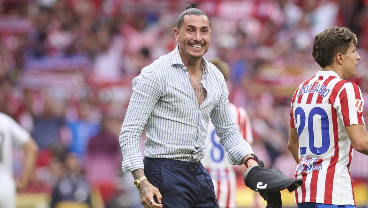 Gíménez, un 'fichaje' que enriquece y le quita un problema a Simeone