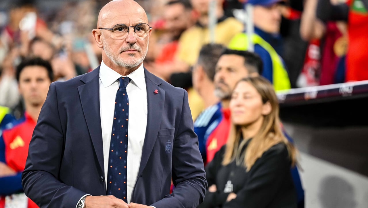 Luis de la Fuente aparta a Laporte y se olvida de él