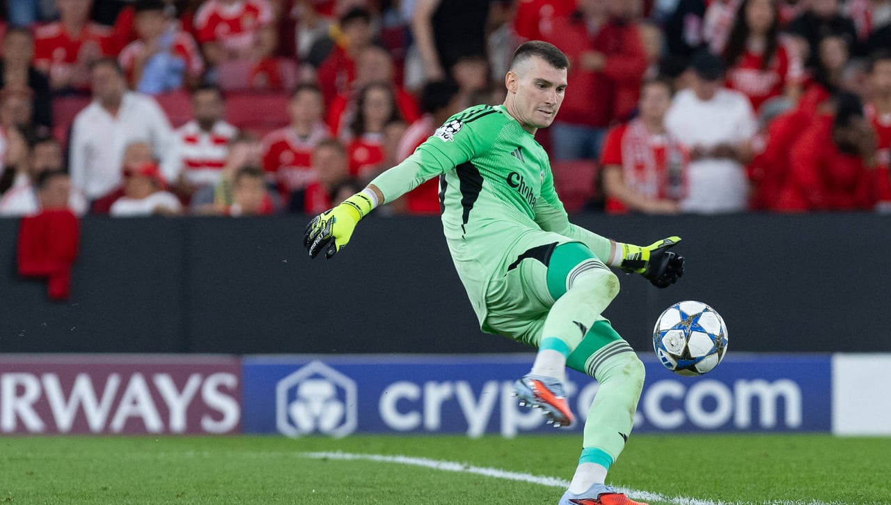 Livakovic dice basta y se niega a jugar más con el Girona