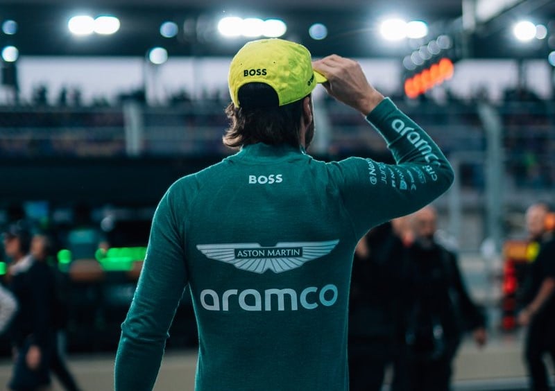 Fernando Alonso obra el milagro en Qatar