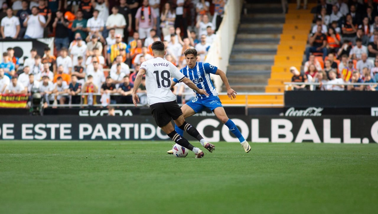 Valencia 0- 1 Alavés: El Valencia se despierta del sueño europeo