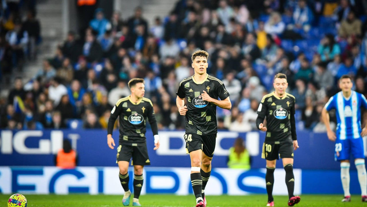 Gabri Veiga, espectador de lujo en Balaídos durante el Celta - Real Sociedad