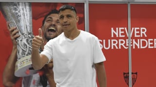 Alexis Sánchez aterriza en Sevilla para reforzar el ataque de Matías Almeyda
