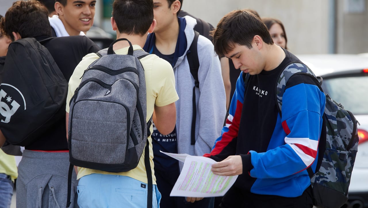 Amenazan con cerrar colegios en toda España