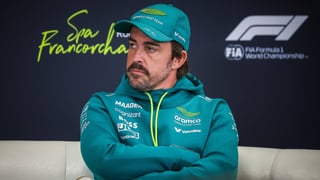 Fernando Alonso tiene noticias de Aston Martin en Spa