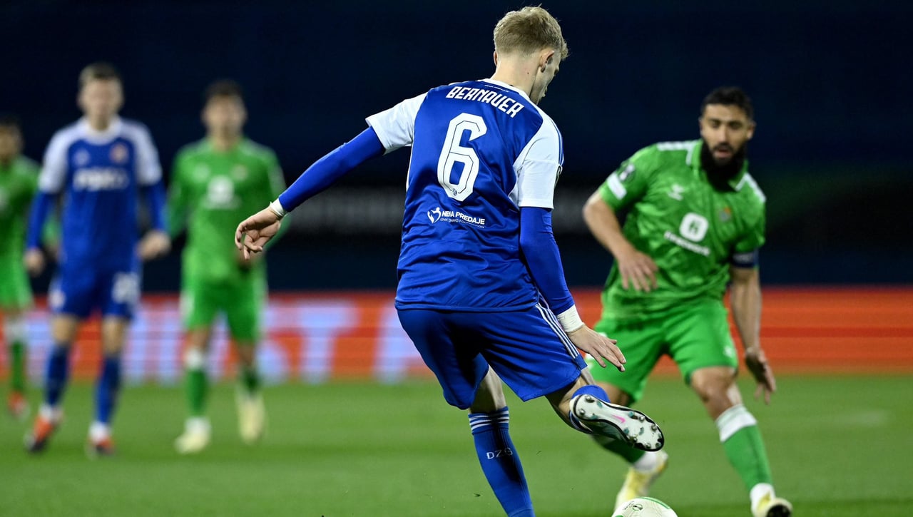 Su gran rival también flaquea y Europa vuelve a estar a tiro del Betis