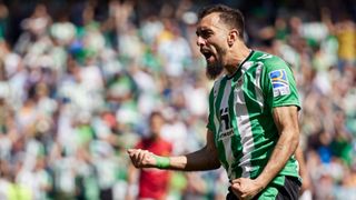 Borja Iglesias, gol y disfrute ante el Mallorca