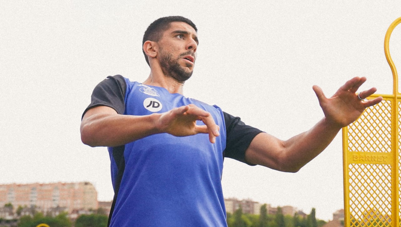 Cenk, la pieza que le faltaba a Pezzolano