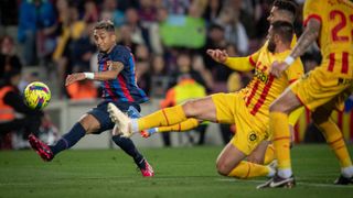 FC Barcelona 0-0 Girona FC: Un punto que no le sirve para curar sus heridas