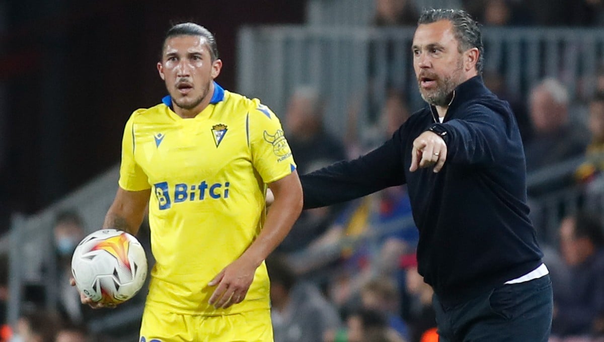 El Cádiz puede solucionarle dos problemas de mercado al Betis