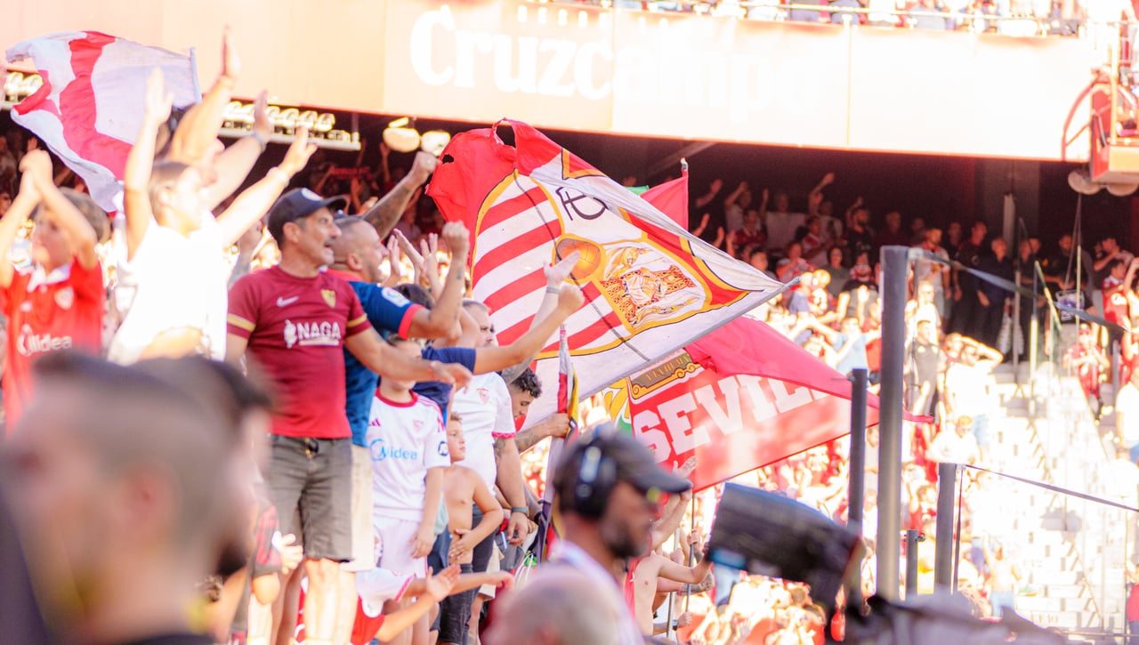 La propuesta de Antiviolencia del cierre del Sánchez-Pizjuán une a béticos y sevillistas: "Una salvajada vestida de indecencia"