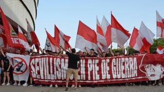 Biris lanza una nueva iniciativa con un peculiar color hasta que la directiva del Sevilla se marche