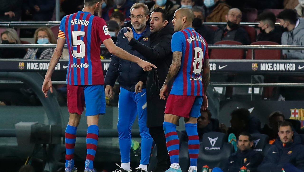 Shock en el fútbol por el caso Dani Alves: ¿Cómo le afectará la 'Ley del solo sí es sí'?