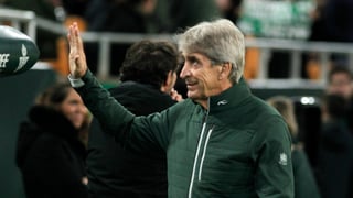 Pellegrini, que los ve en "el camino correcto" y no sabe "lo que es ir a menos", da el parte médico de Antony, Deossa y Amrabat