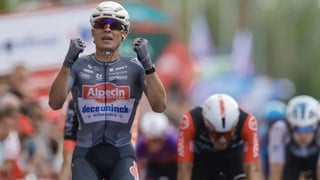 El Movistar Team da el golpe con la única opción que le quedaba