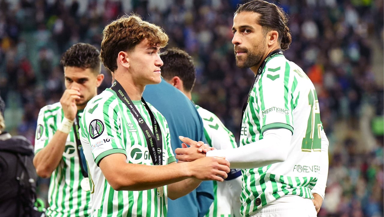 El Betis anuncia la salida de Mateo Flores