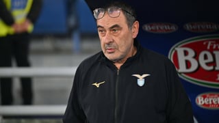 Sarri, aún en la agenda del Sevilla, da una de cal y otra de arena