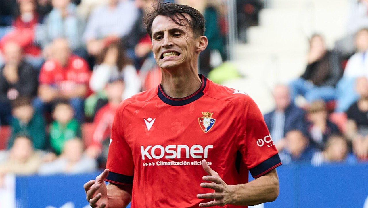 Budimir recoge un nuevo premio gracias a sus números con Osasuna