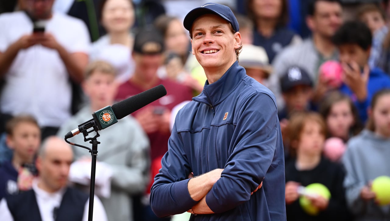 Sinner se da un festín en París y confirma el sorpasso en la ATP