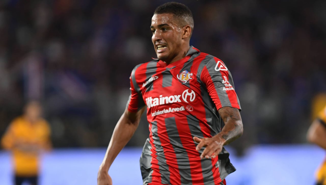 Charles Pickel, cerrado