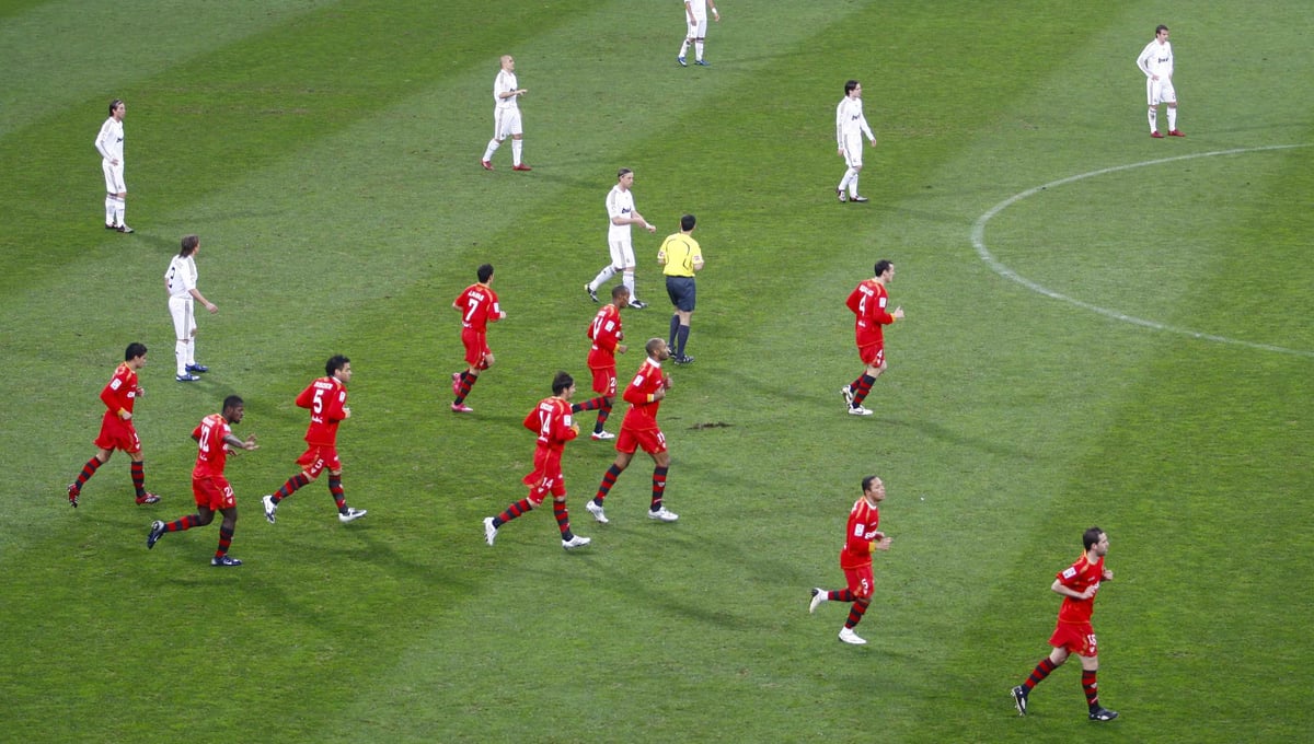 Nuevo intento por escalar un muro cada vez más grande